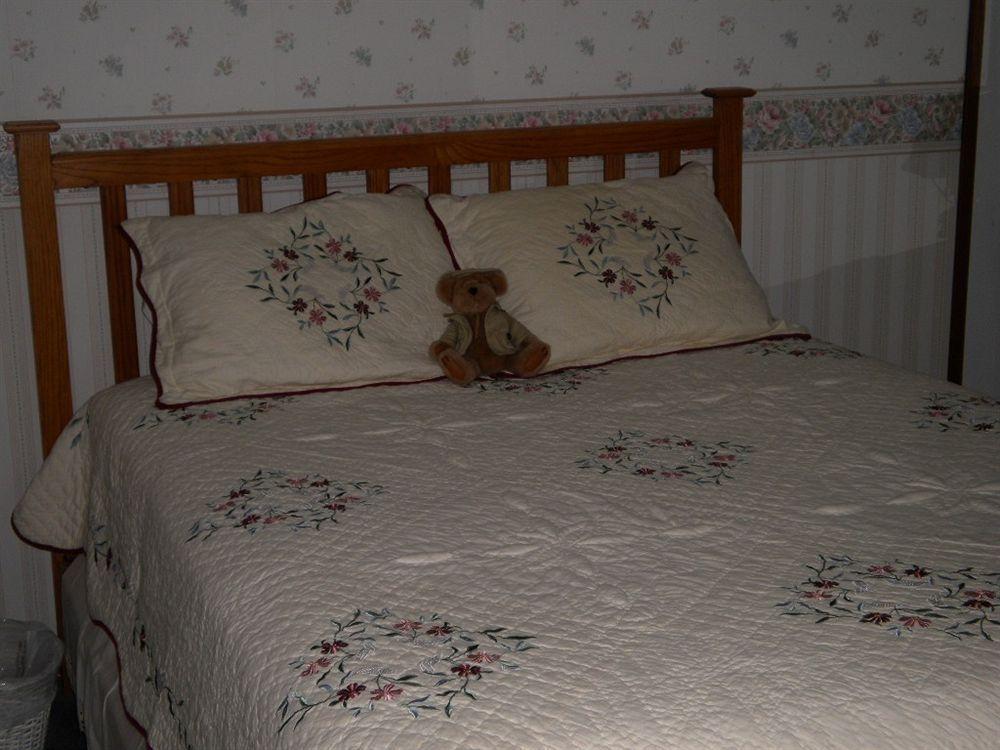 Bears Lair Inn สโตว์ ภายนอก รูปภาพ